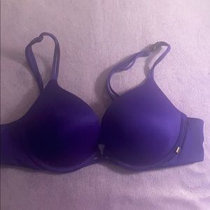 34A Victoria Secret push up bra